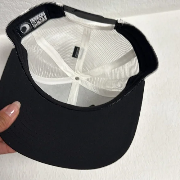 NWOT- Surf Shop White and Black Trucker Hat Unisex - Picture 4 of 6